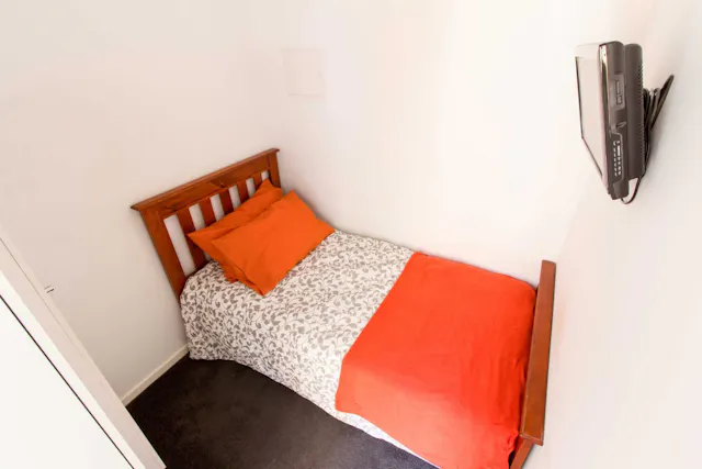 Standard Studio with Courtyard room image 1