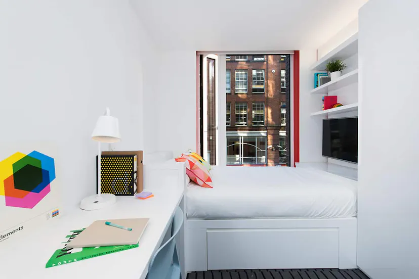 Property video thumbnail 1