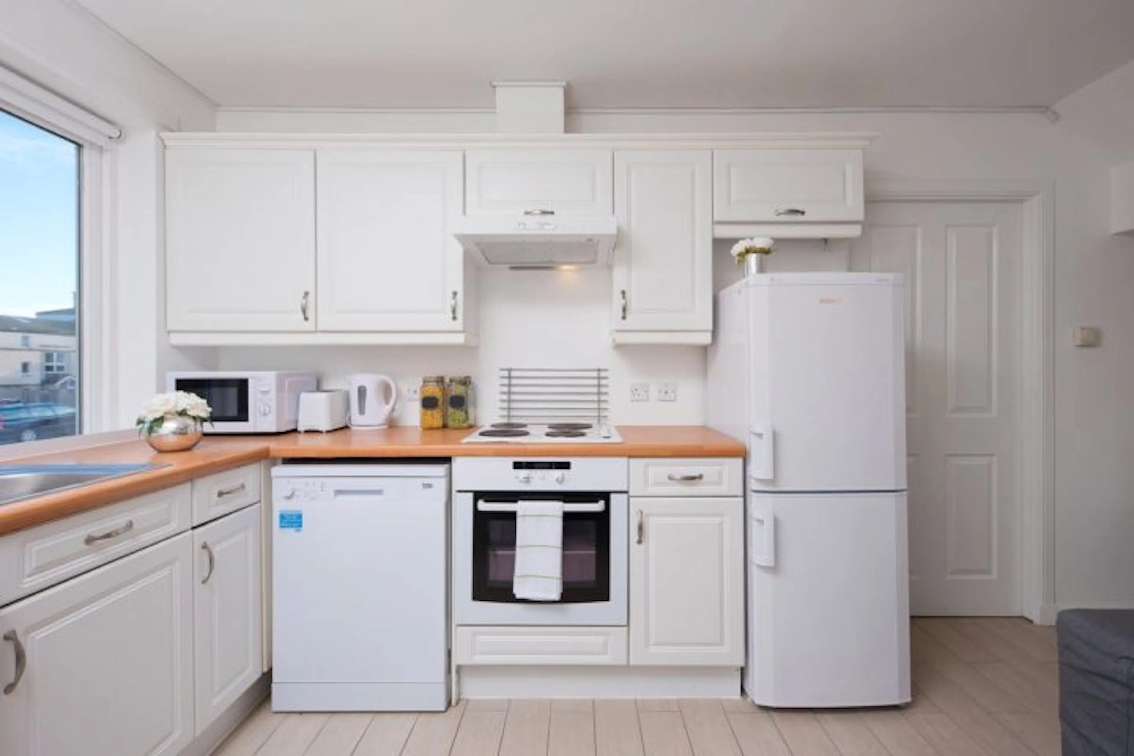 Standard – 2 Bed With Study KITCHEN 4