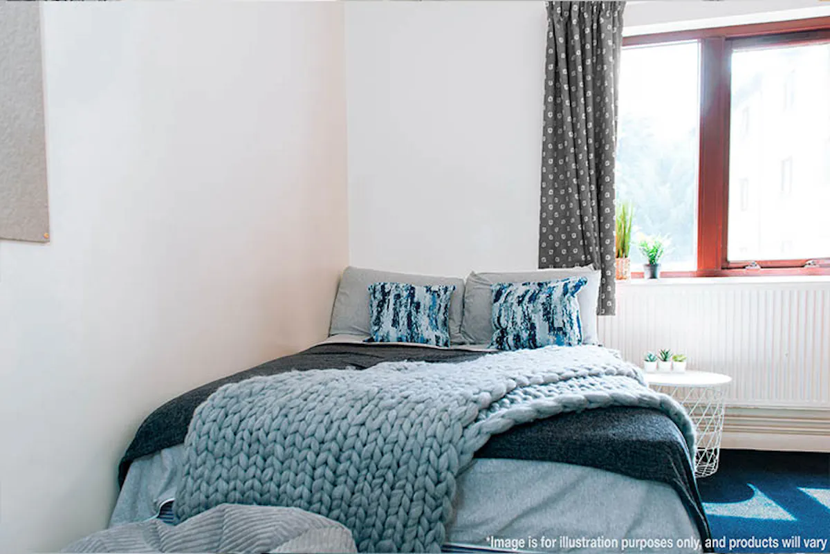 Standard Ensuite ROOM