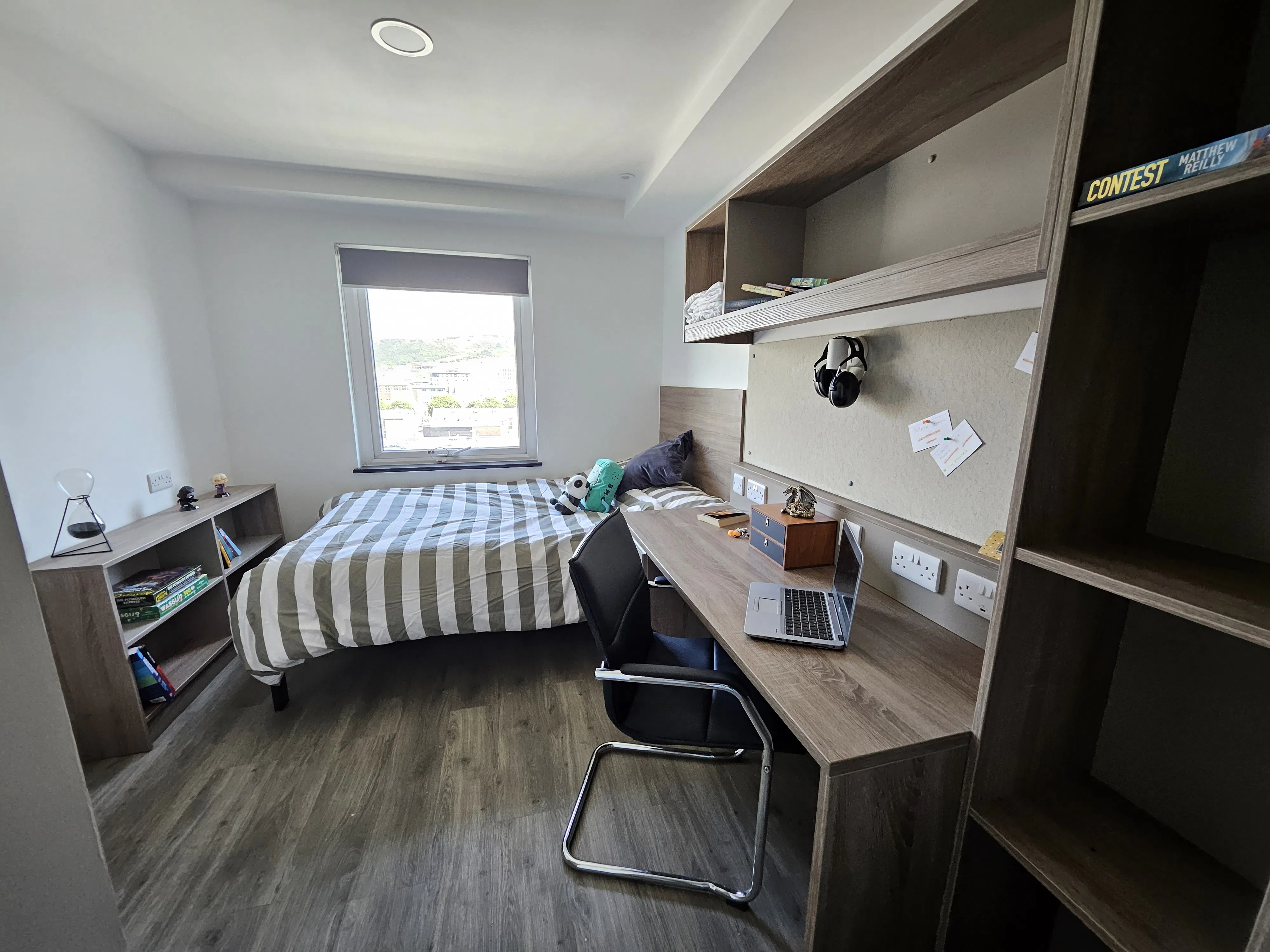 coppergate-1-swansea-Standard Ensuite Plus