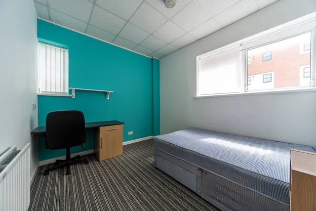 Standard room image 2