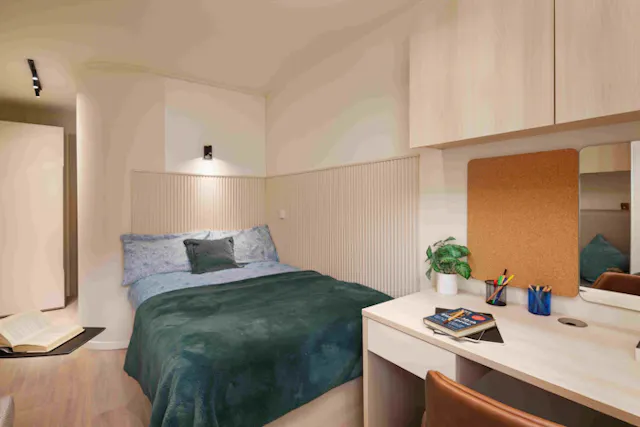 Ensuite room image 6