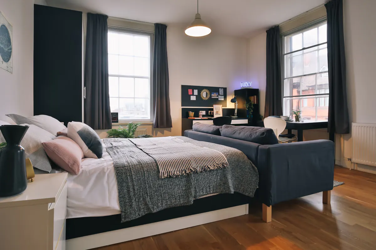 art-school-lofts-liverpool-Classic Studio