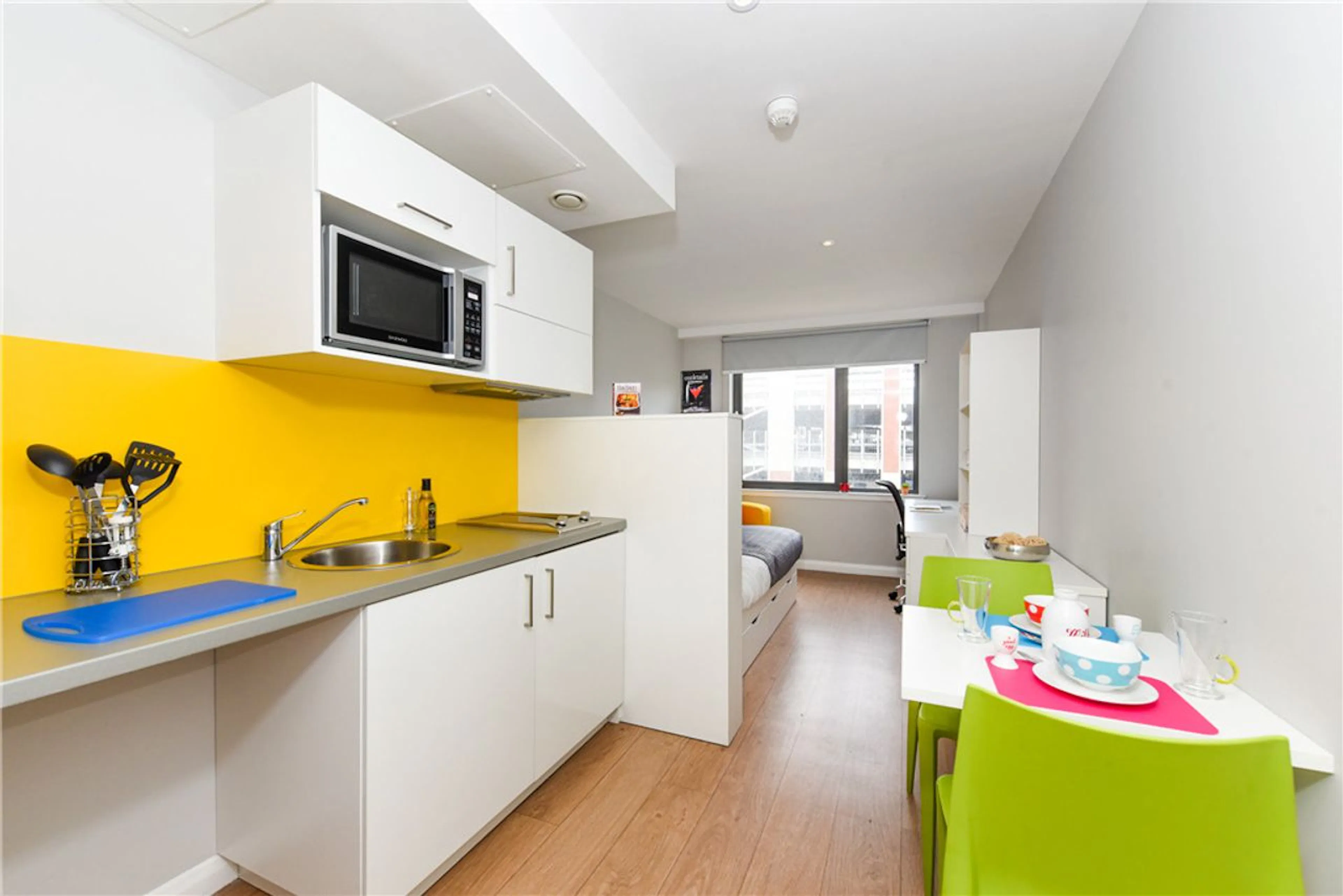 Bronze Studio KITCHEN 4
