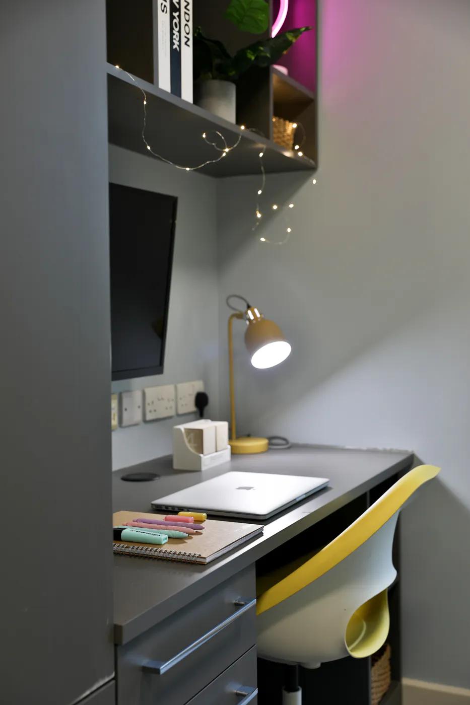 Bronze Studio