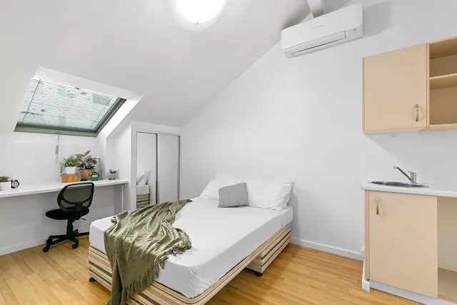 6 Bedroom Studio Room room image 2