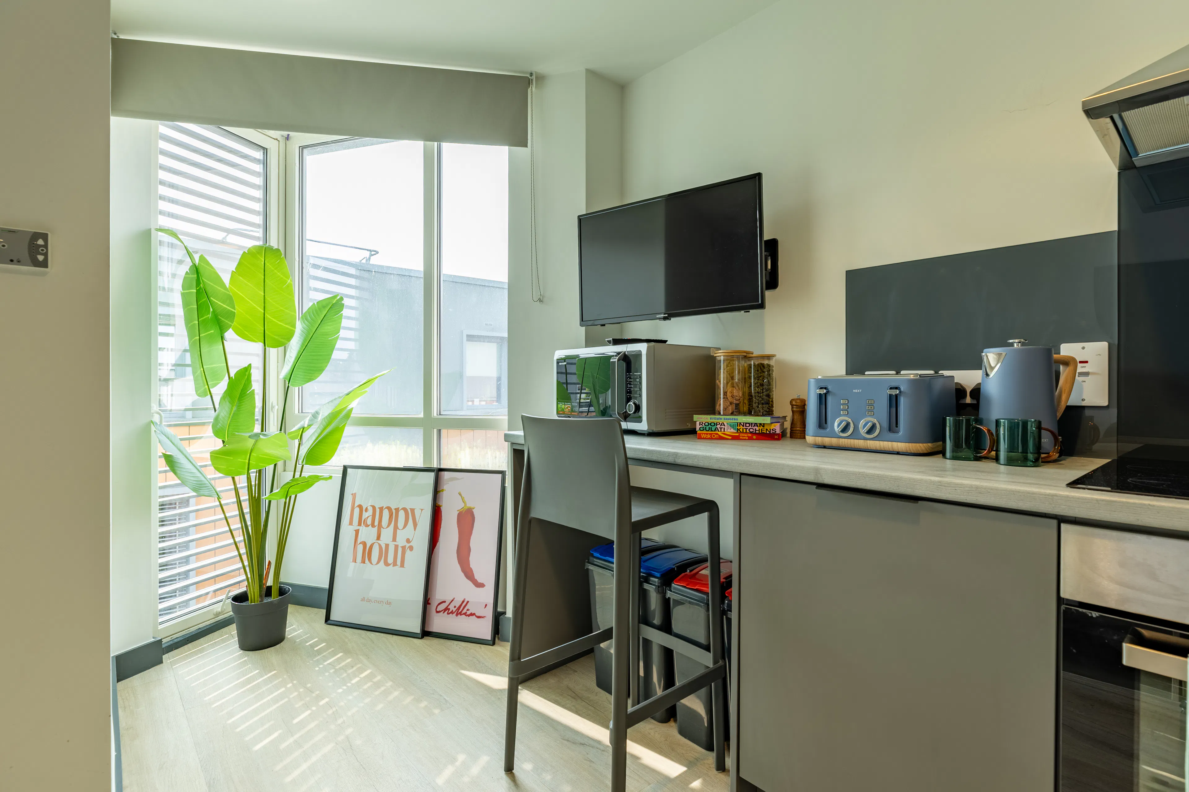 ROOM ROOM 2