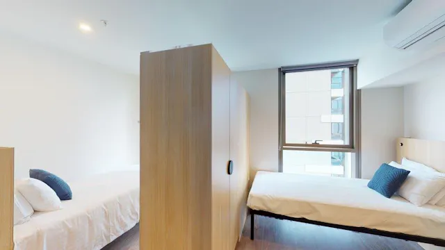 Accessible Twin room image 1