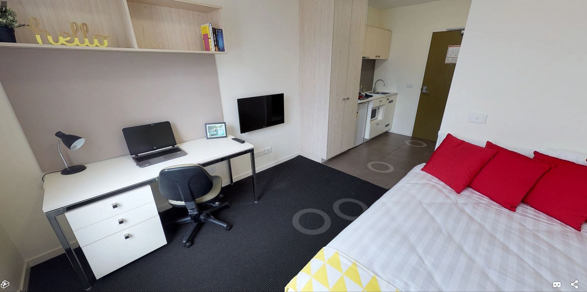 student-living-cobden-melbourne-Studio Apartment Deluxe - Double Bed