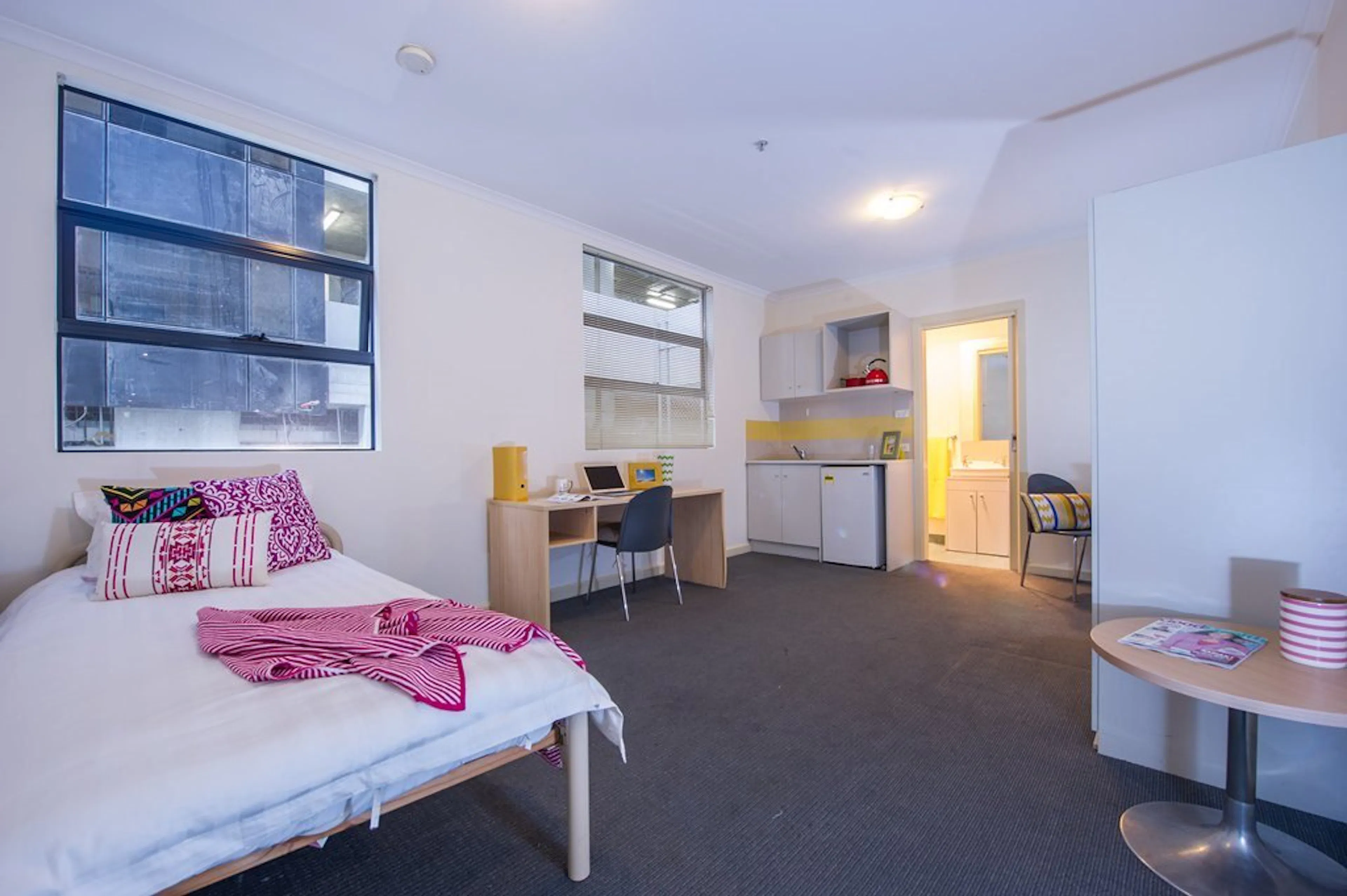 Studio Apartment KITCHEN 1