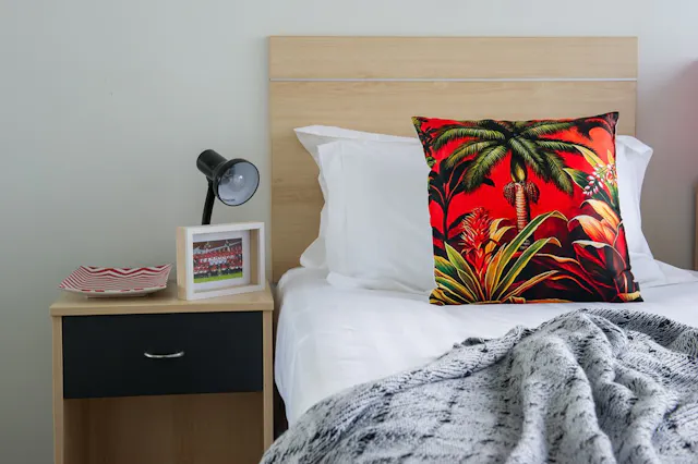 Studio Apartment room image 1