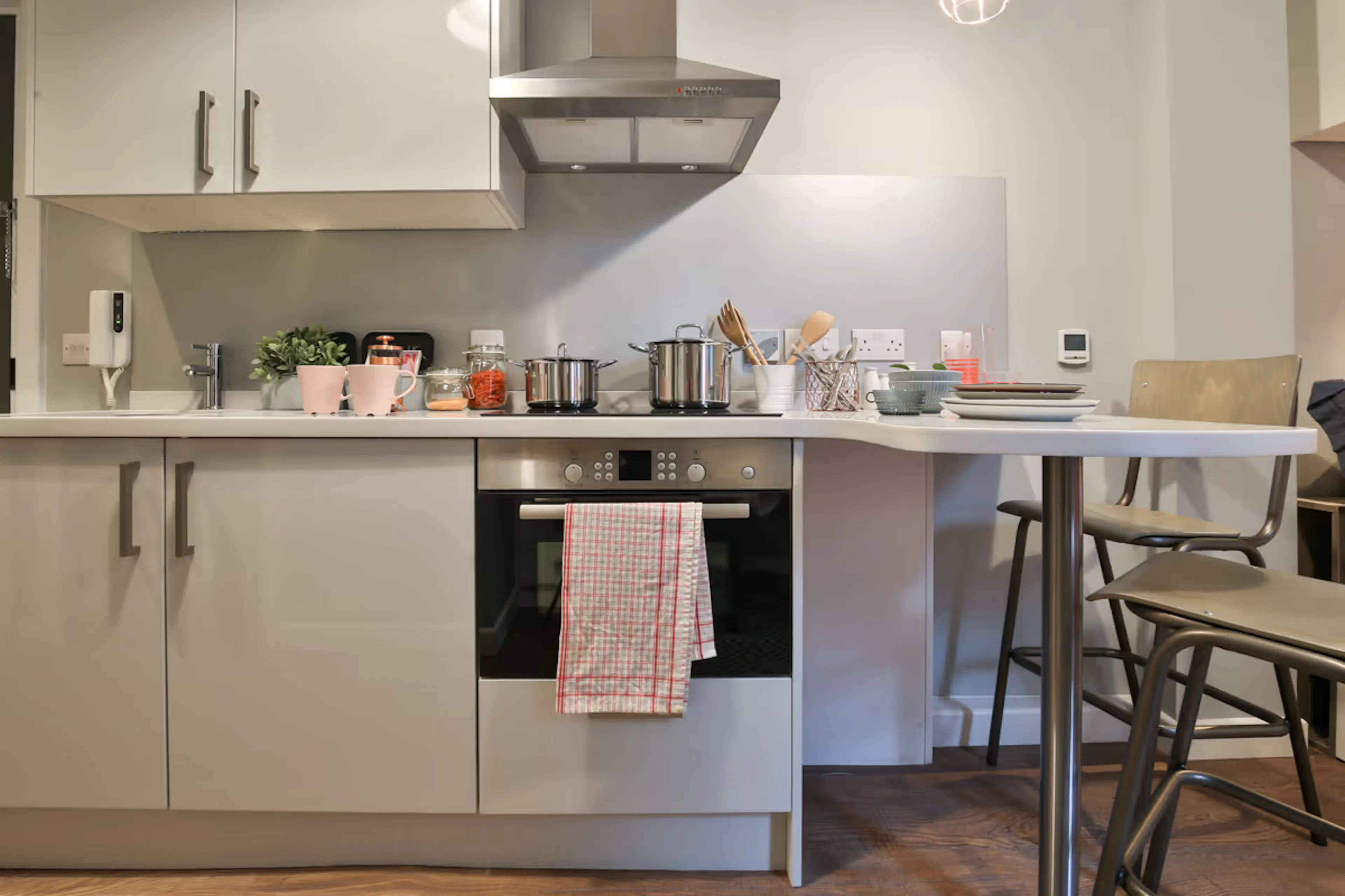 Classic Studio KITCHEN 3