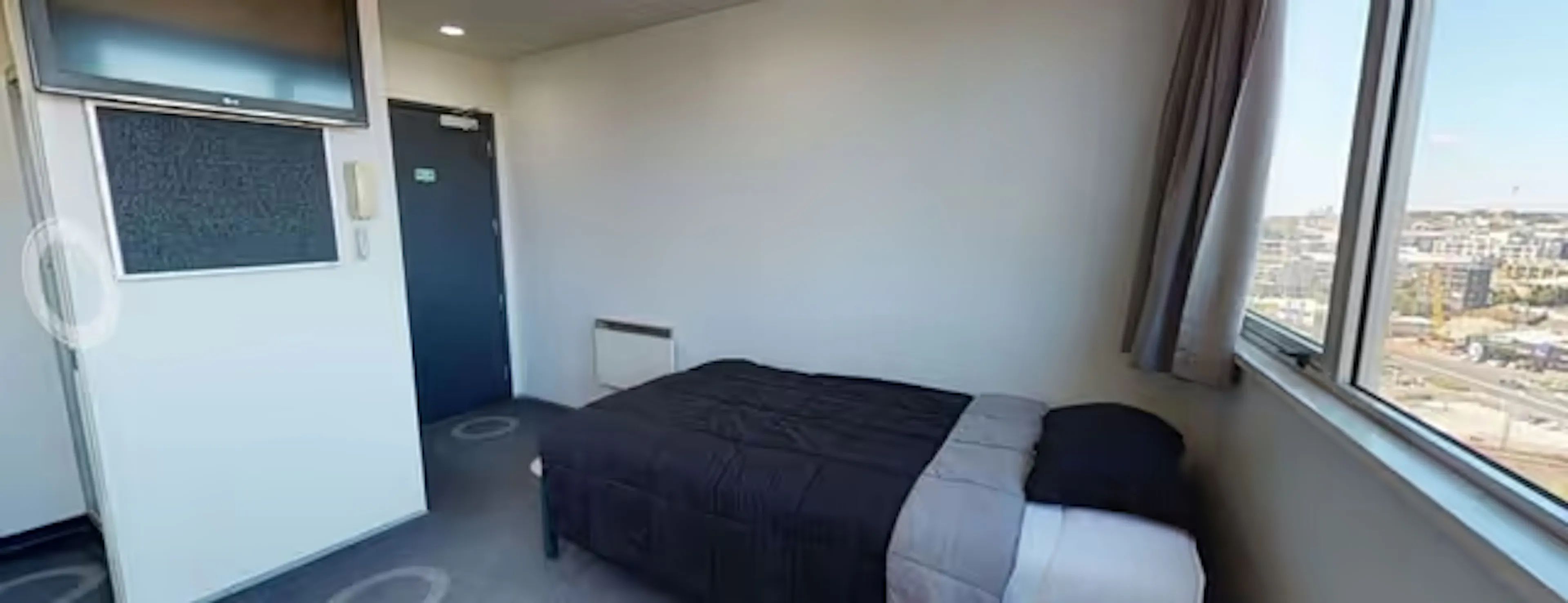Studio Beach ROOM 1