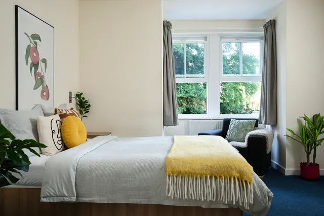 Studio Extra Large Standard Double ROOM 4