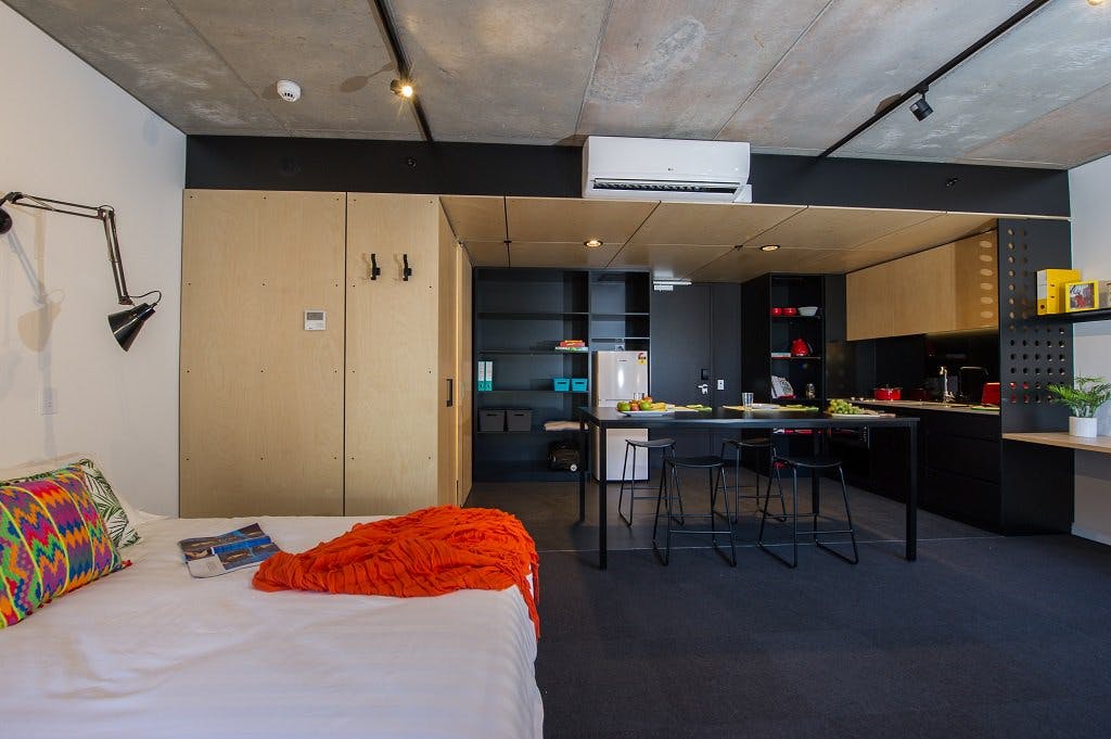 unilodge-rmit-bundoora-walert-house-melbourne-Extra Large Studio