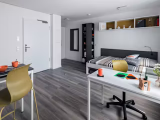 Urbanum-Frankfurt-ROOM-1