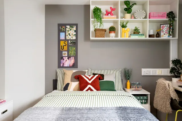 Studio Large High Double room image 1