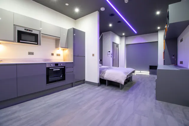 Studio Luxe C room image 2