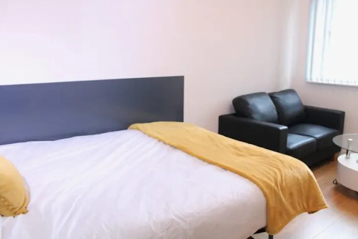 Studio Platinum Plus ROOM 4
