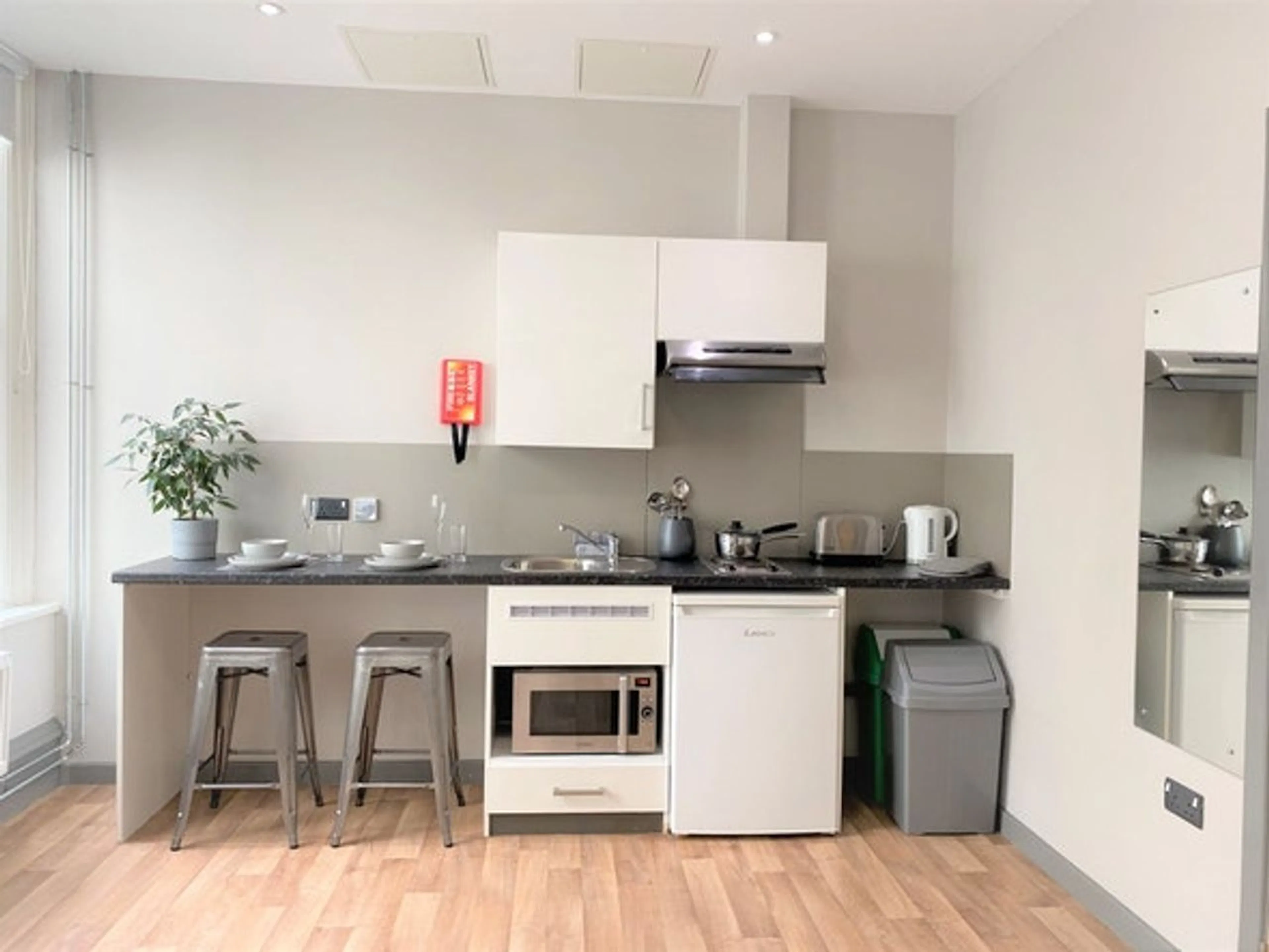 Studio-Platinum KITCHEN 4