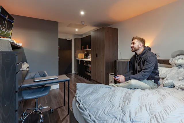 true Studio Plus room image 2