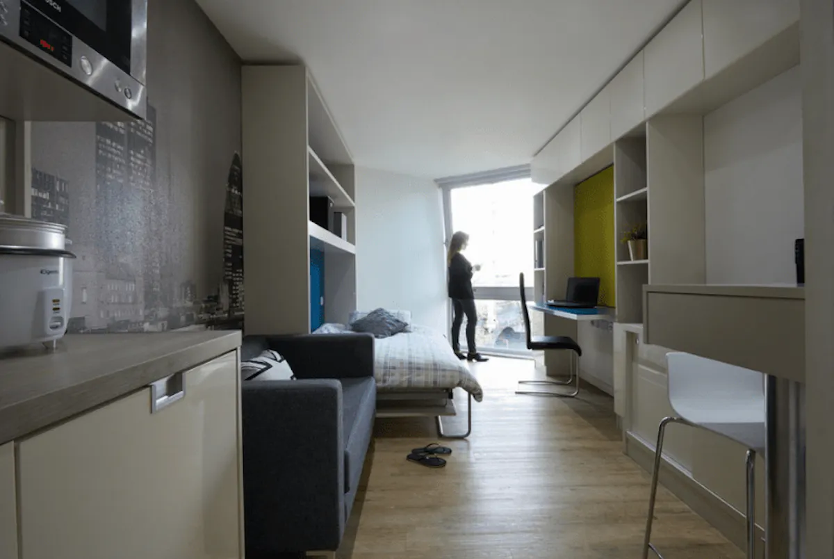 Studio ROOM