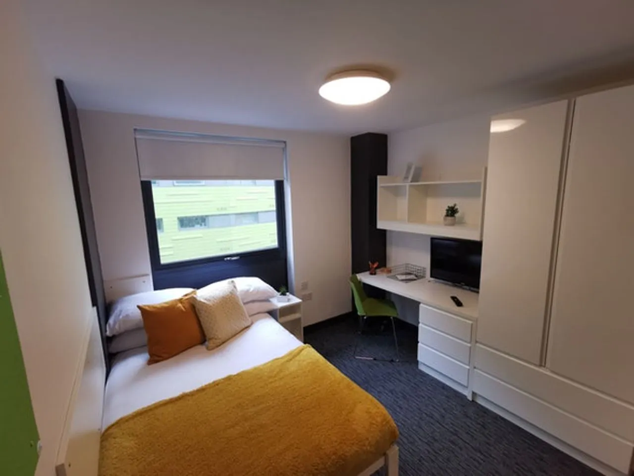 St James' Point