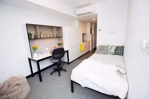 unilodge-park-central-brisbane-ROOM