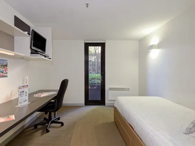Studio Superior room image 1
