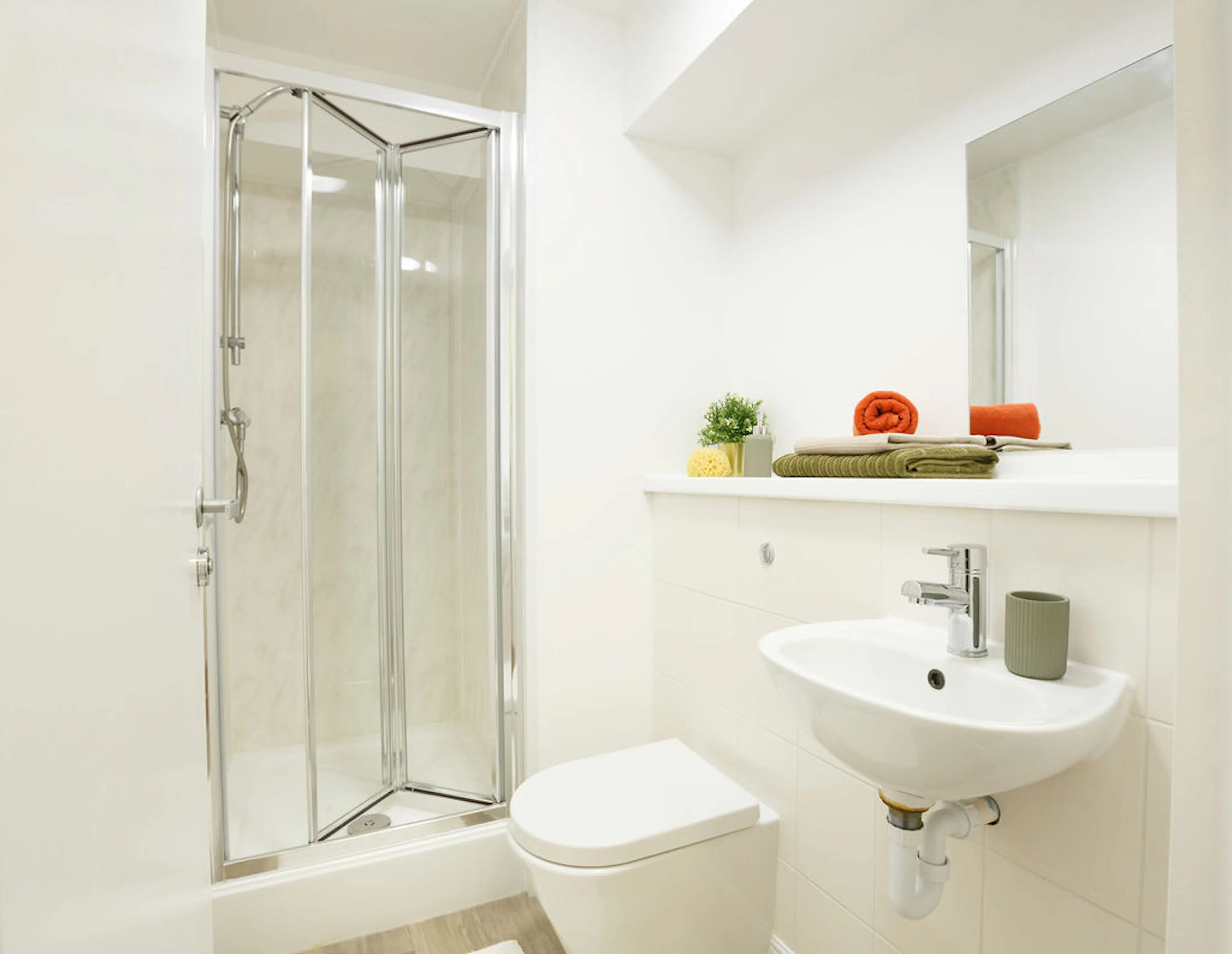Studio BATHROOM 2