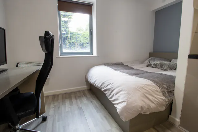 Studio room image 1