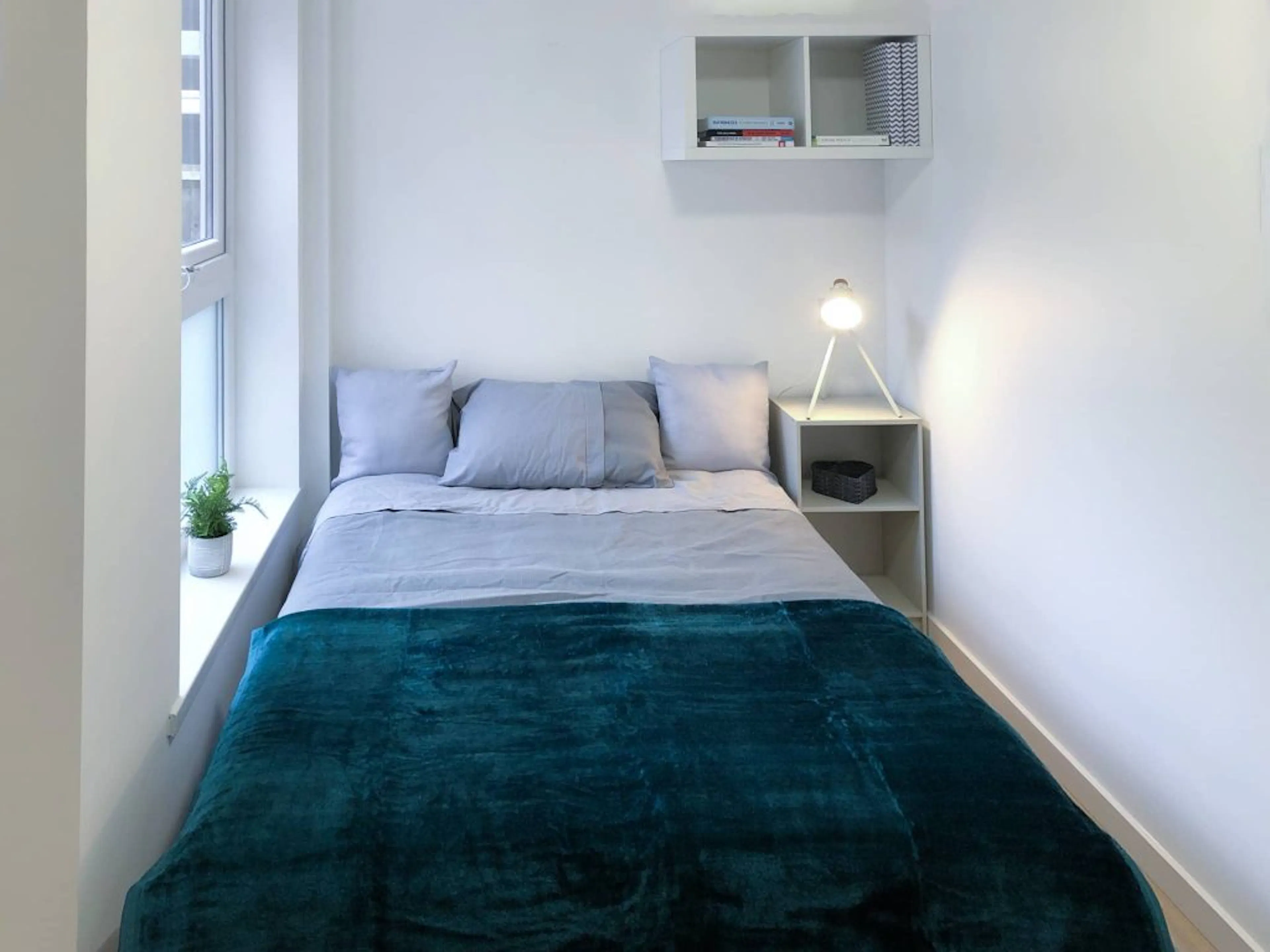 Studio Bronze - Annex ROOM 4