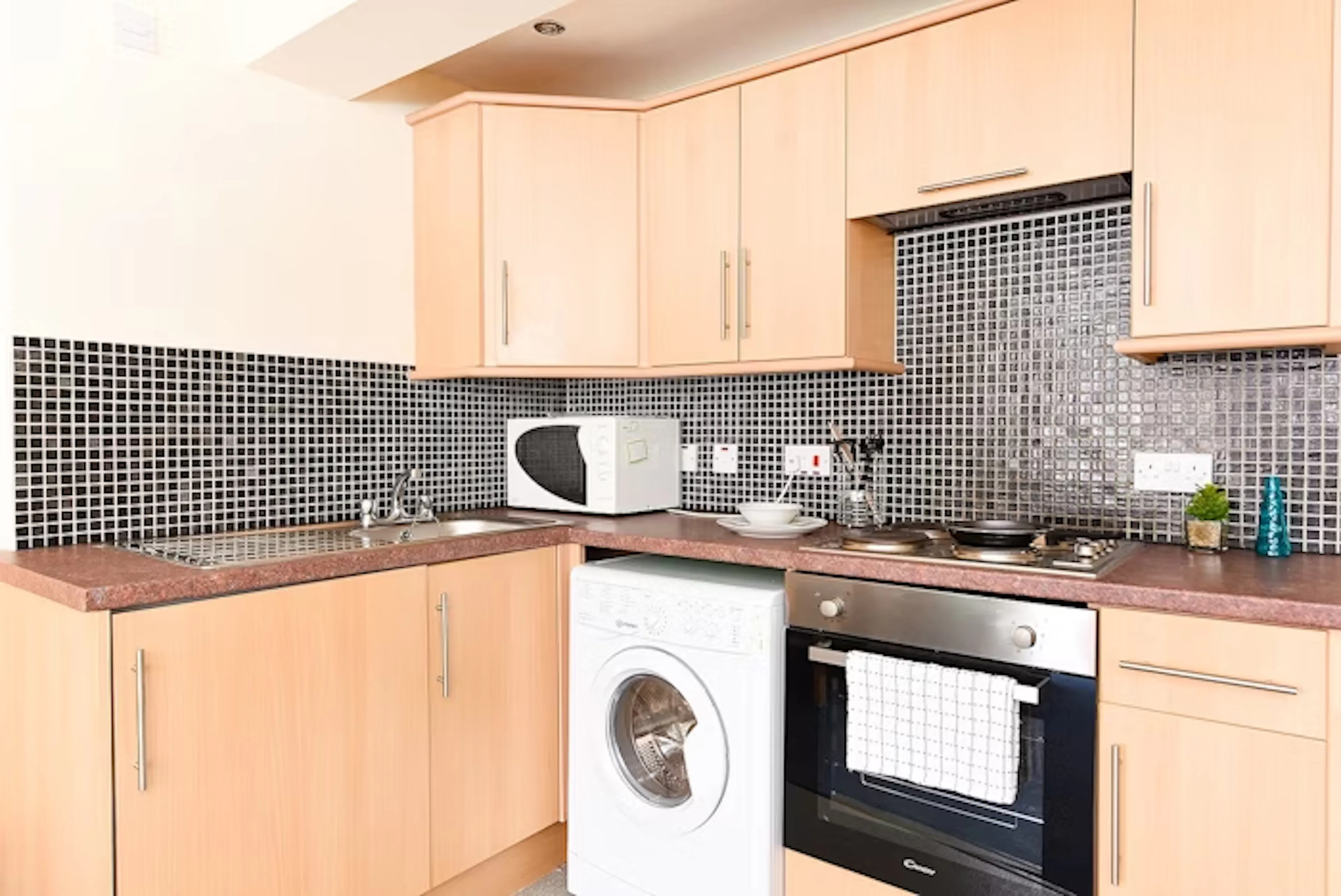 Studio Bronze KITCHEN 4