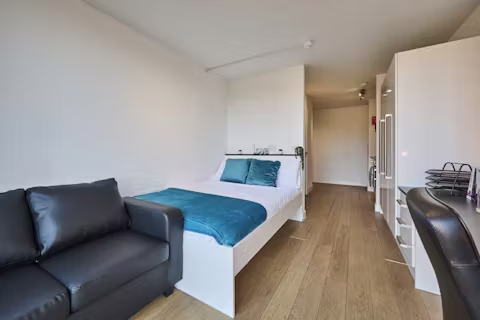 upperton-road-leicester-ROOM