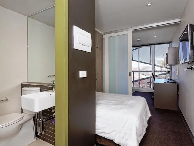 Studio Deluxe room image 1