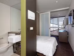 student-living-vivida-melbourne-Studio Deluxe