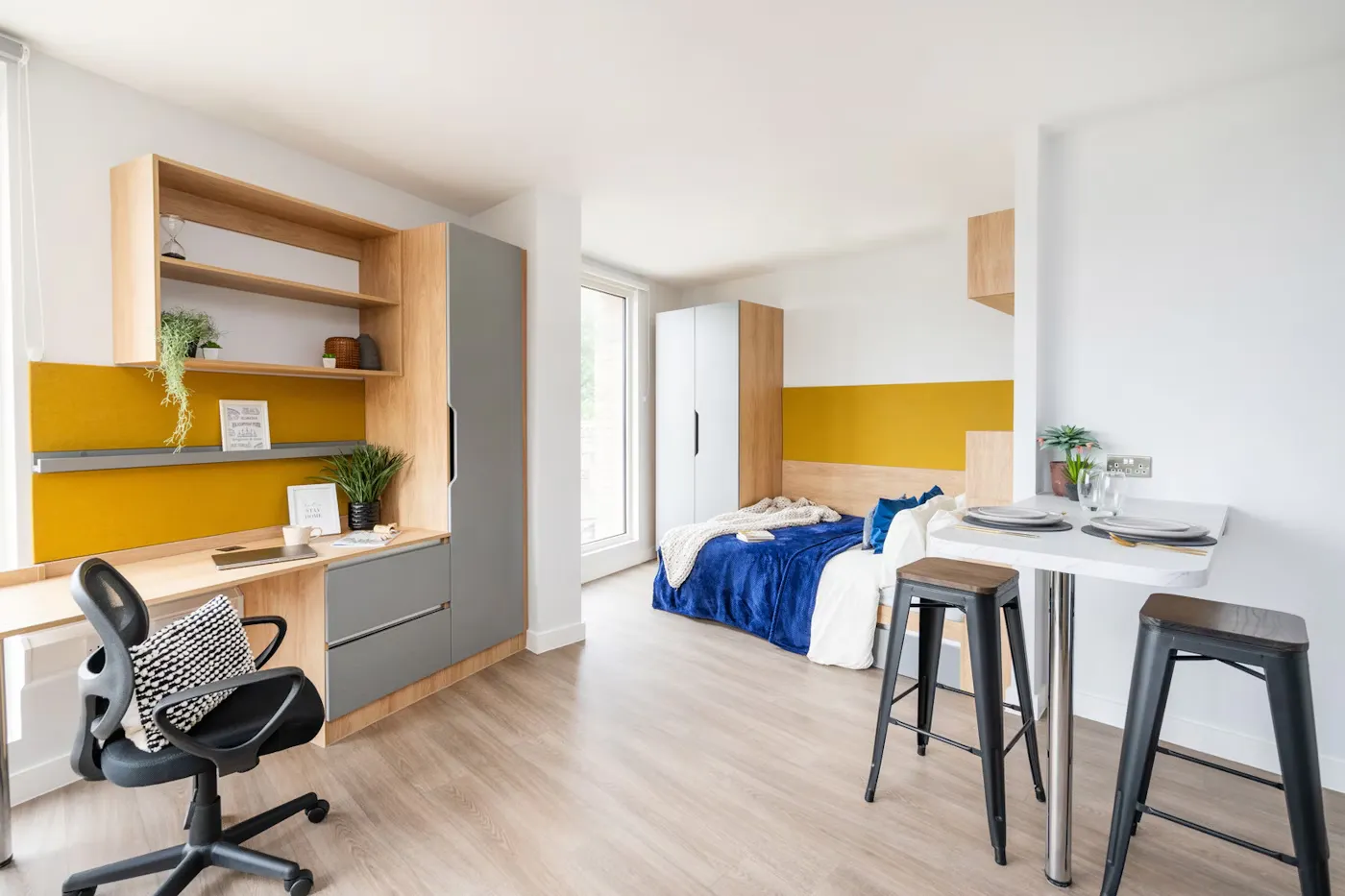 Gold Studio ROOM 4