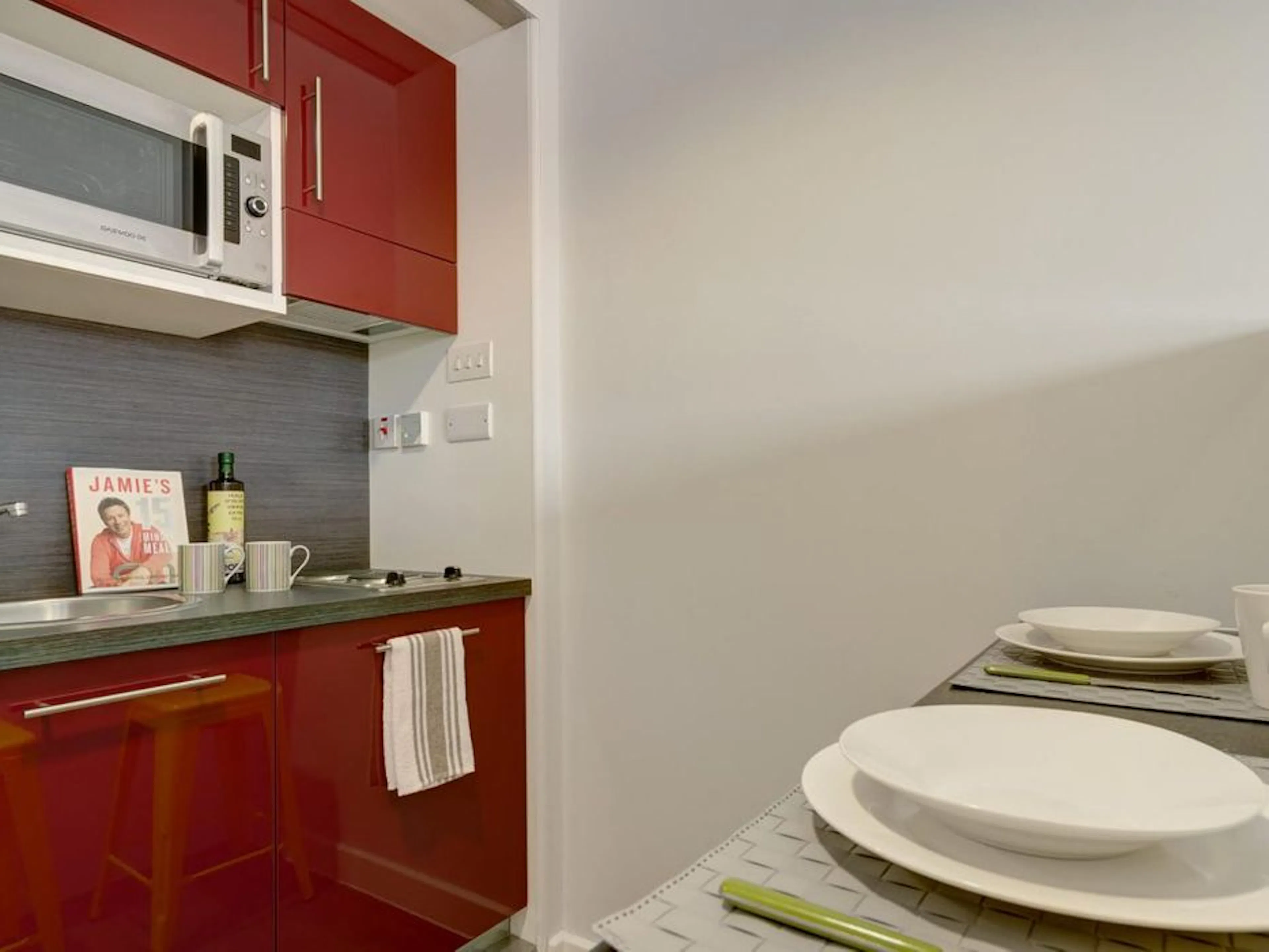 Studio KITCHEN 3