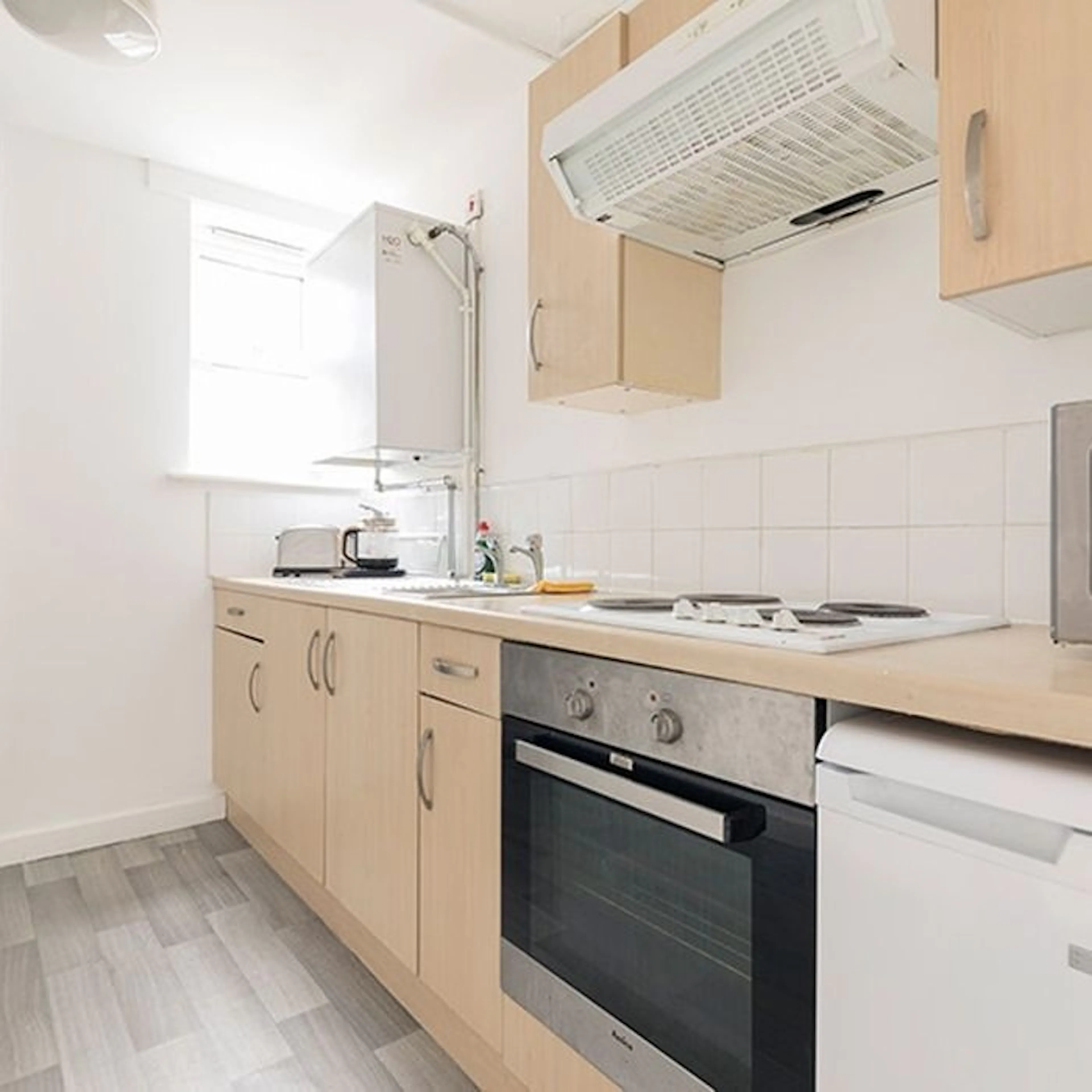 Studio KITCHEN 1