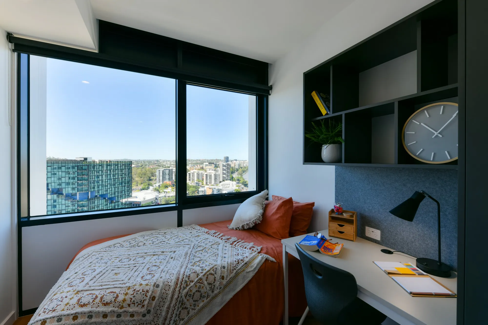 unilodge-toowong-brisbane-Studio