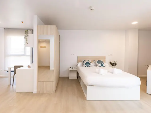 Studio room image 1