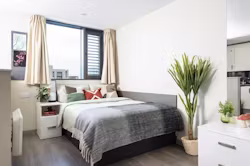 olympic-way-london-Studio Medium Highest Double