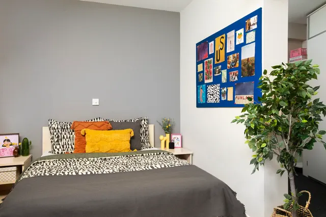 Studio Extra Large High Double room image 1