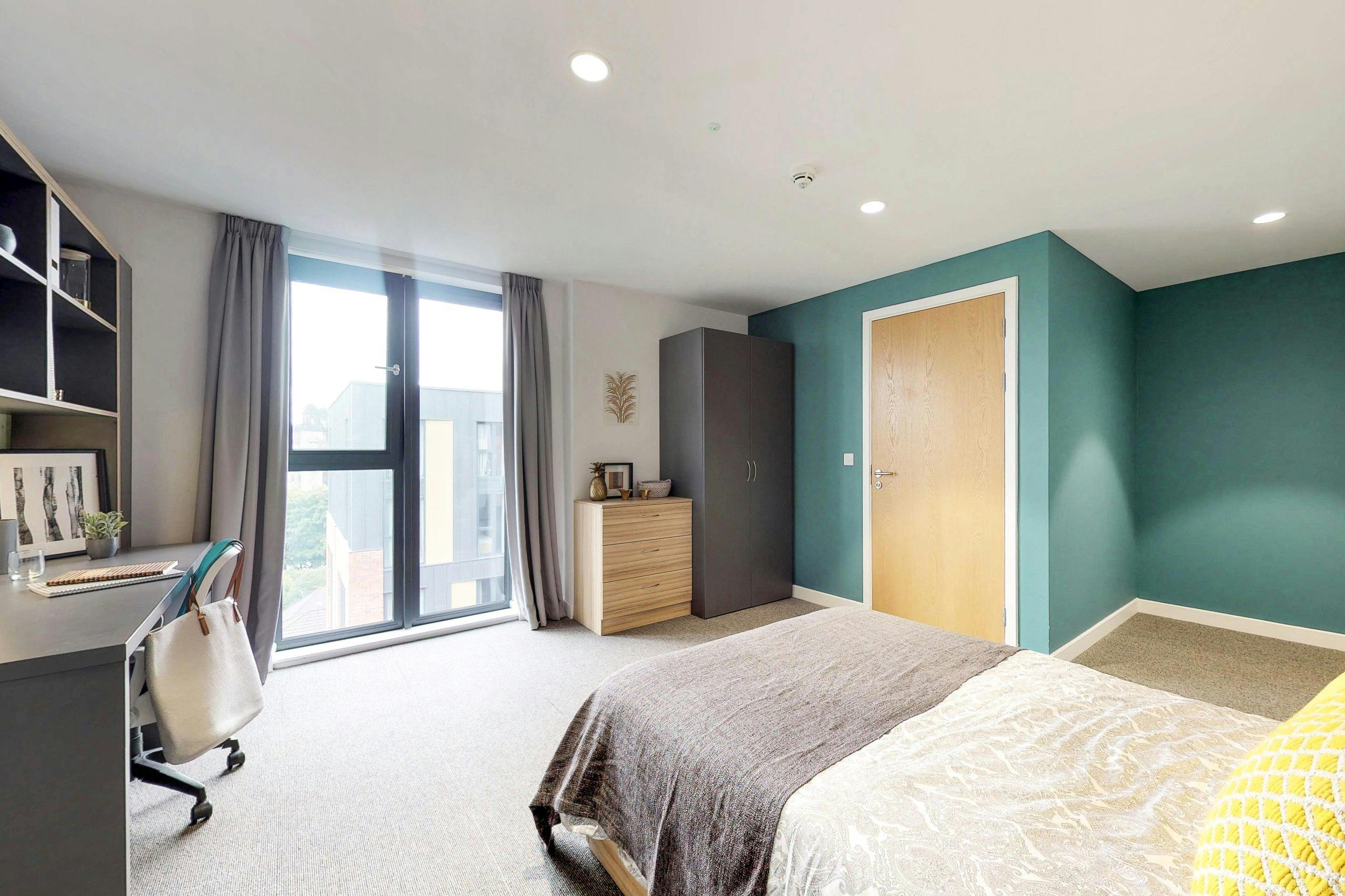 Superior Ensuite Room