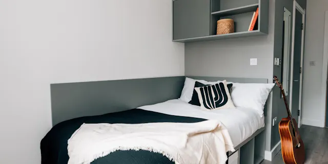 Superior Ensuite room image 1