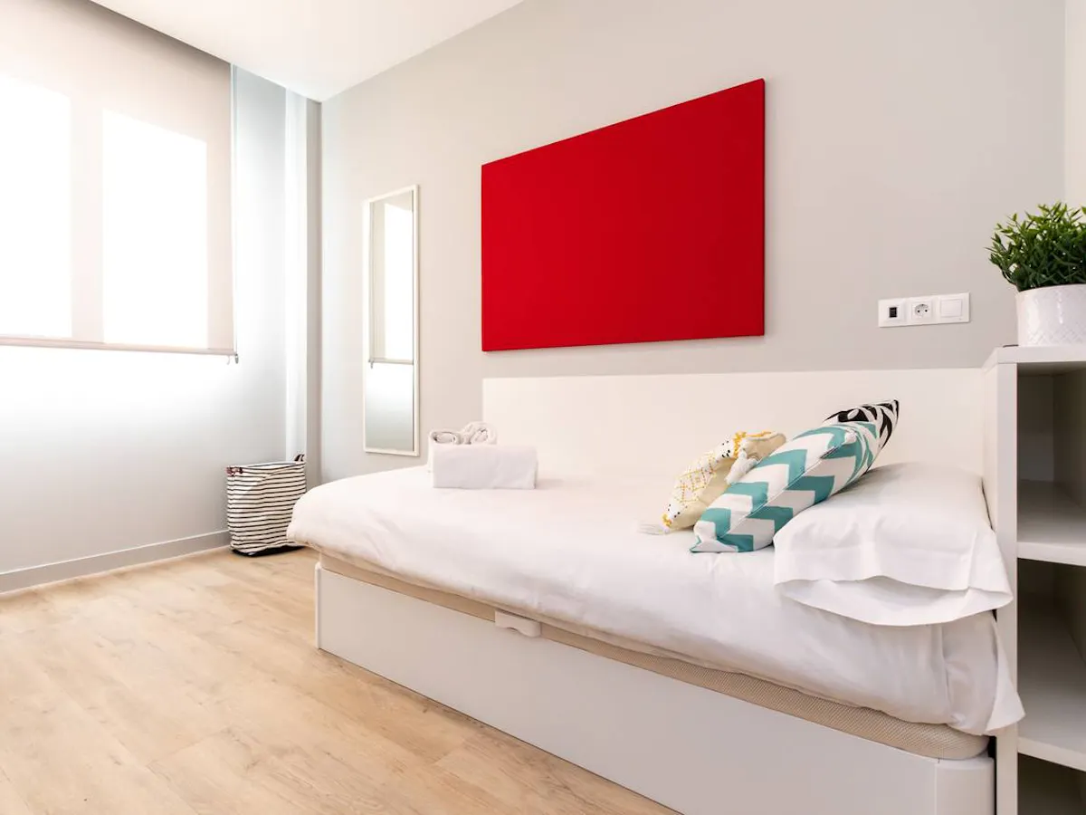 Superior Individual with Shared Bathroom ROOM