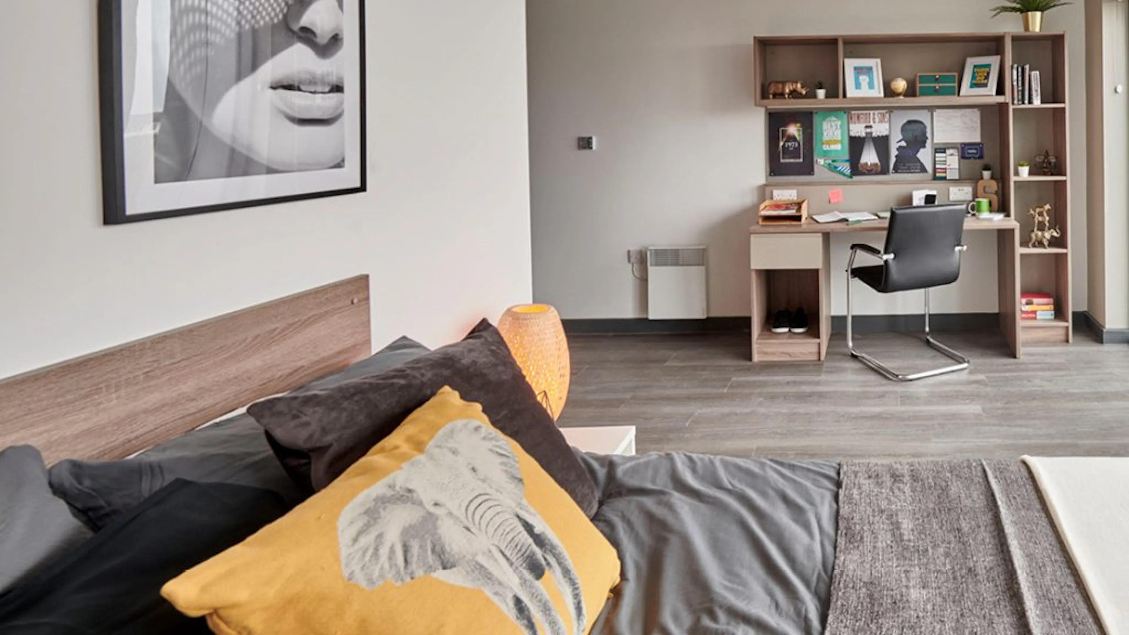 ROOM ROOM 3