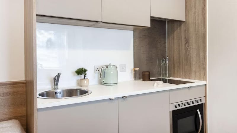 Studio Apartment