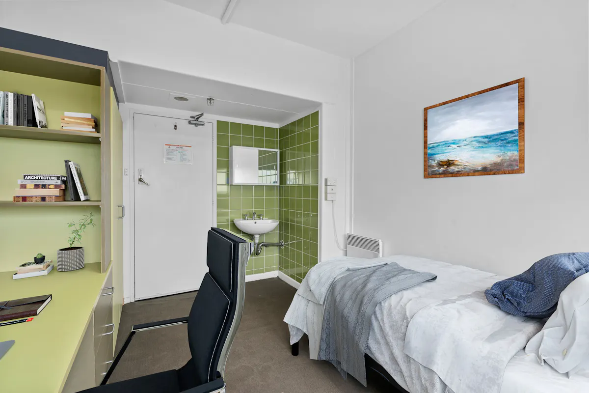 Studio Single ROOM
